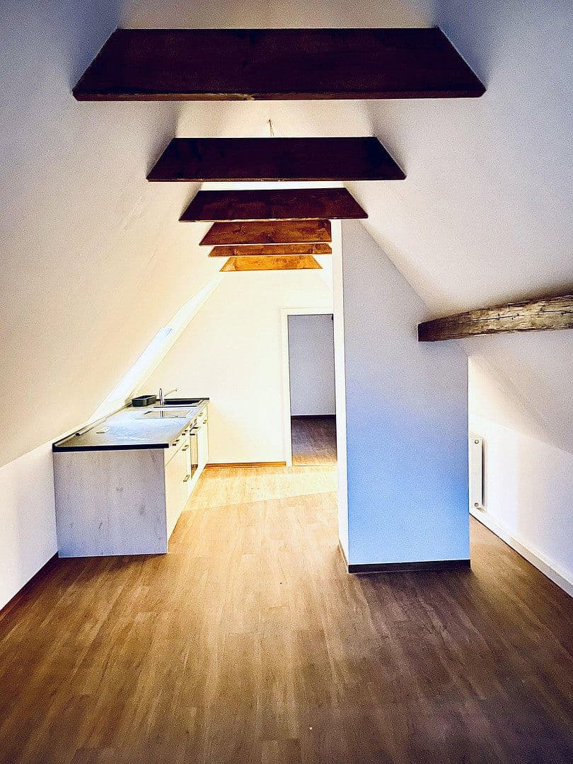 Prodej domu 220 m², pozemek 662 m², Freiheit 3, Kaiserpfalz, Sasko-Anhaltsko Prodej domu 220 m², pozemek 662 m², Freiheit 3, Kaiserpfalz, Sasko-Anhaltsko