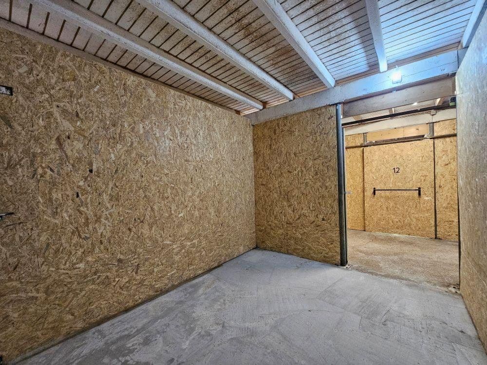 Pronájem nebytového prostoru 11 m², Scheerwiesenweg 55, Schwieberdingen, Bádensko-Württembersko Pronájem nebytového prostoru 11 m², Scheerwiesenweg 55, Schwieberdingen, Bádensko-Württembersko