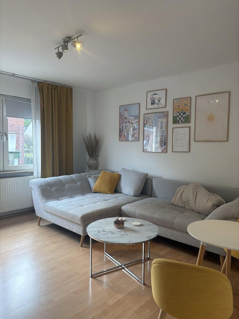 Pronájem bytu 3+1 62 m², Bodelschwinghstraße 10, Bonn, Severní Porýní-Vestfálsko Pronájem bytu 3+1 62 m², Bodelschwinghstraße 10, Bonn, Severní Porýní-Vestfálsko
