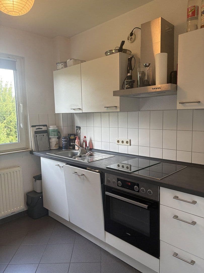 Pronájem bytu 3+1 62 m², Bodelschwinghstraße 10, Bonn, Severní Porýní-Vestfálsko Pronájem bytu 3+1 62 m², Bodelschwinghstraße 10, Bonn, Severní Porýní-Vestfálsko
