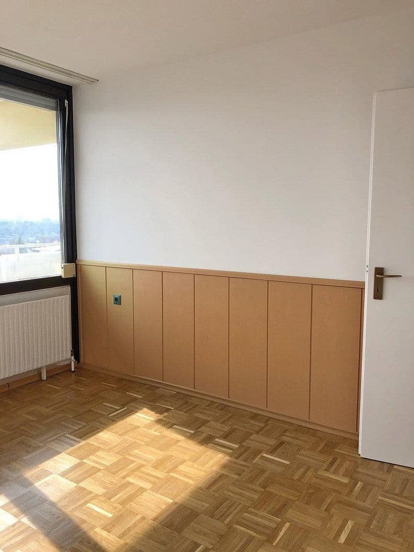 Pronájem domu 100 m², pozemek 1 m², Lerchenstraße 25, Crailsheim, Bádensko-Württembersko Pronájem domu 100 m², pozemek 1 m², Lerchenstraße 25, Crailsheim, Bádensko-Württembersko