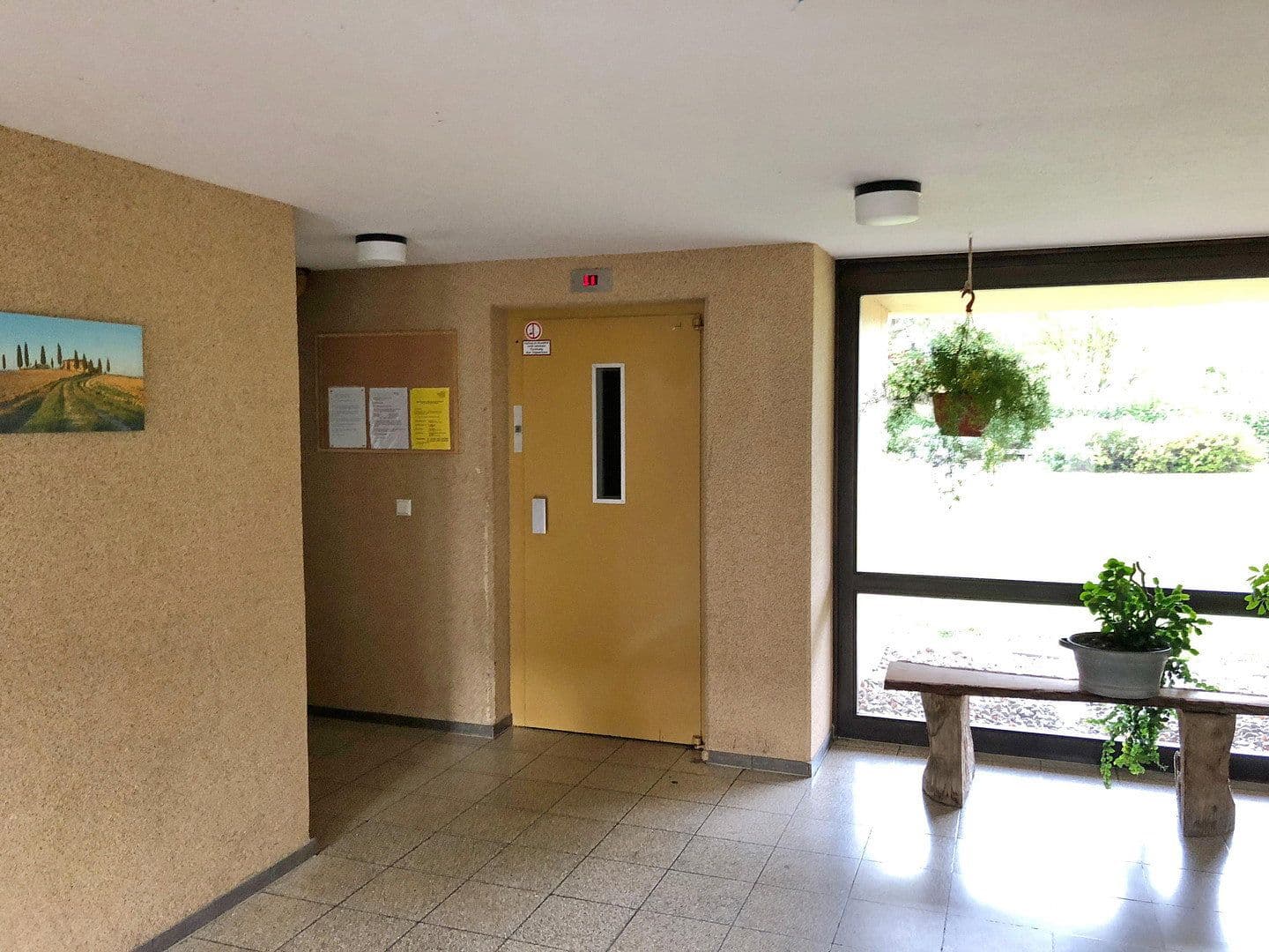 Pronájem domu 100 m², pozemek 1 m², Lerchenstraße 25, Crailsheim, Bádensko-Württembersko Pronájem domu 100 m², pozemek 1 m², Lerchenstraße 25, Crailsheim, Bádensko-Württembersko