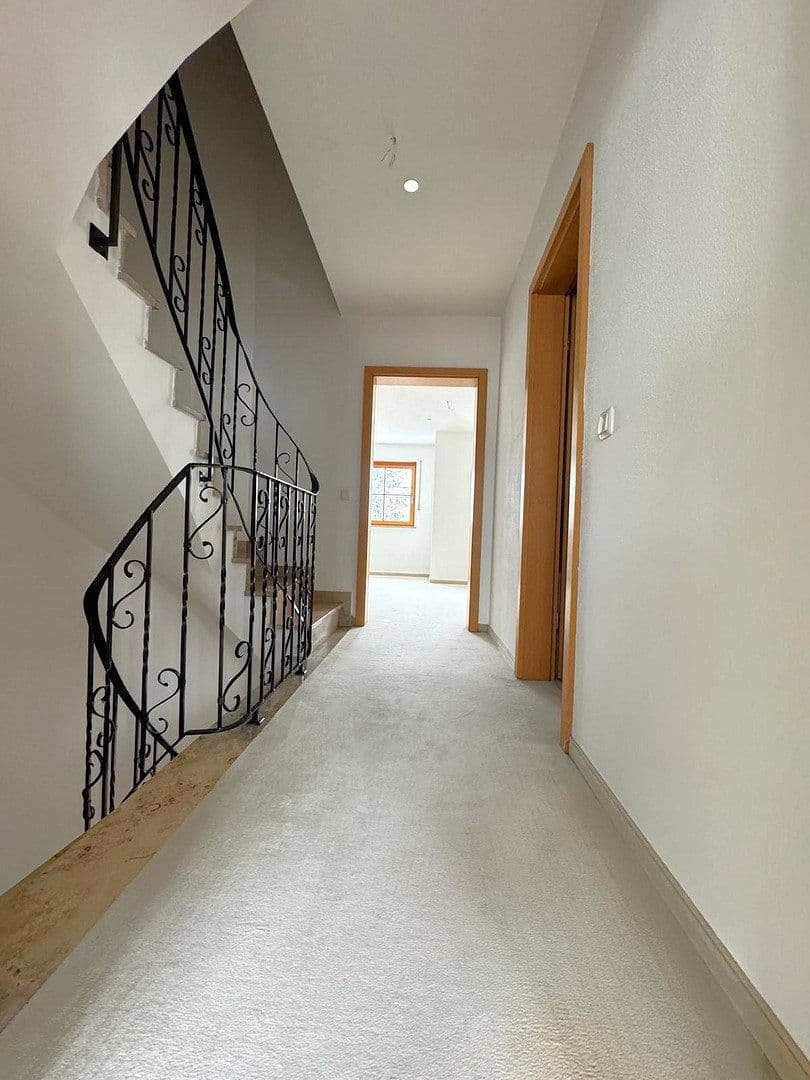 Prodej domu 113 m², pozemek 118 m², Markt Schwaben, Bavorsko Prodej domu 113 m², pozemek 118 m², Markt Schwaben, Bavorsko