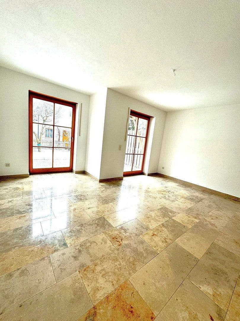 Prodej domu 113 m², pozemek 118 m², Markt Schwaben, Bavorsko Prodej domu 113 m², pozemek 118 m², Markt Schwaben, Bavorsko