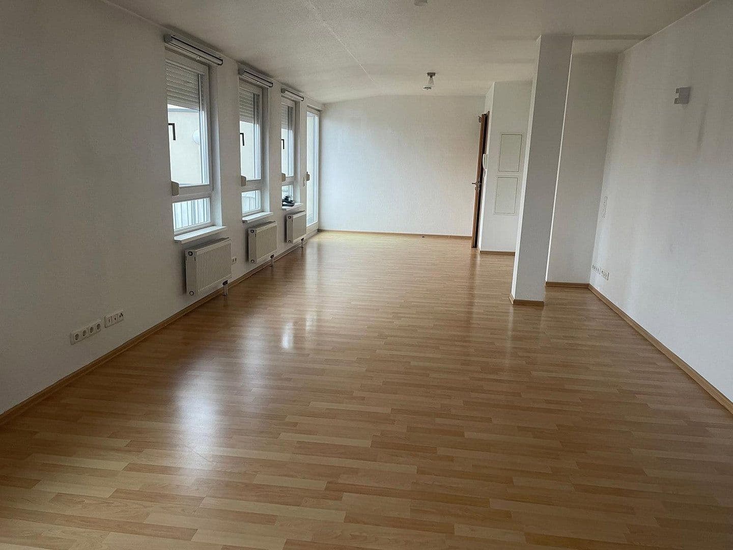 Prodej bytu 3+1 101 m², Rathausstraße 3, Dreieich, Hessen Prodej bytu 3+1 101 m², Rathausstraße 3, Dreieich, Hessen