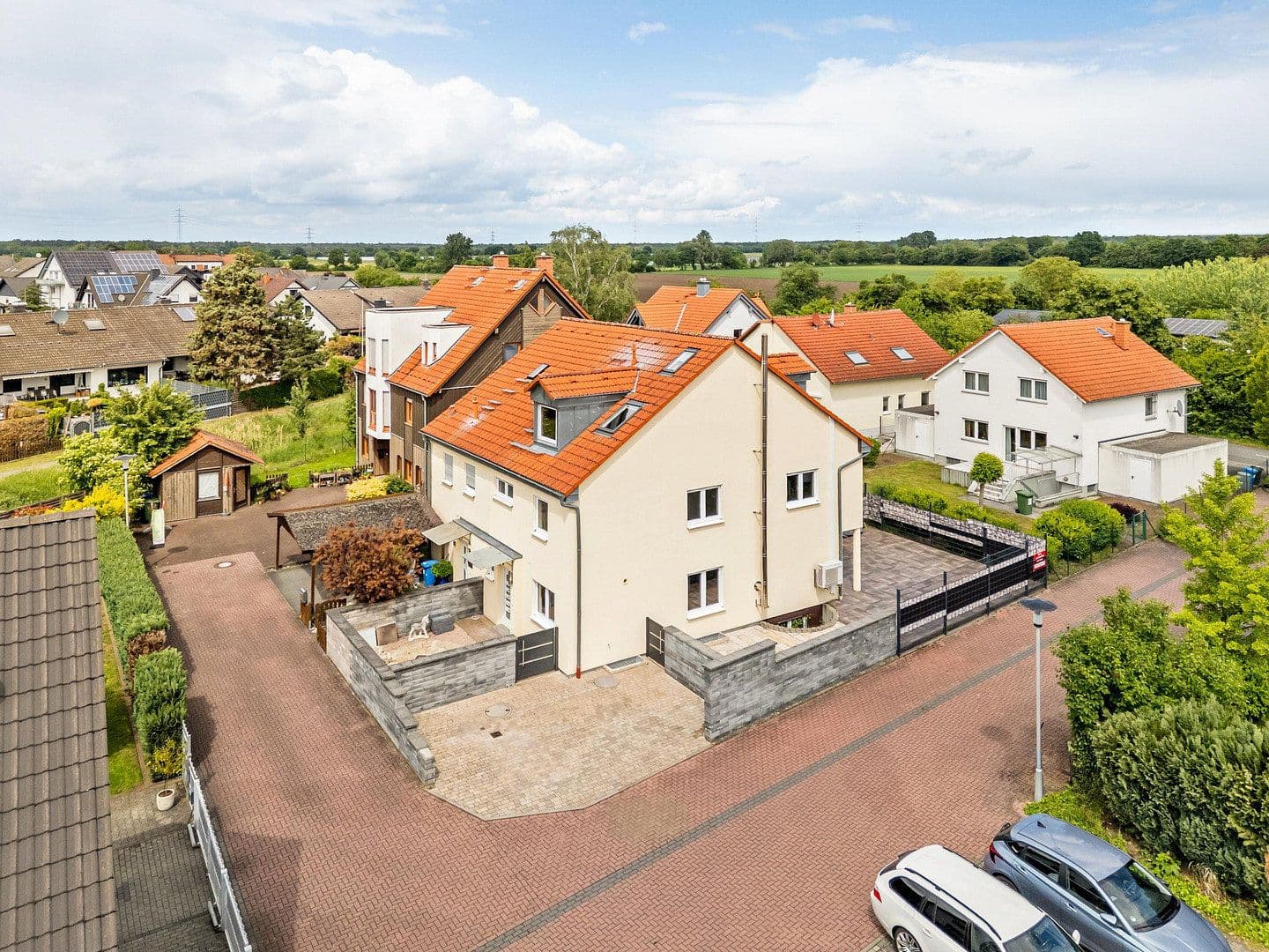 Prodej domu 141 m², pozemek 224 m², In der Wolfskaute 23, Weiterstadt, Hessen Prodej domu 141 m², pozemek 224 m², In der Wolfskaute 23, Weiterstadt, Hessen