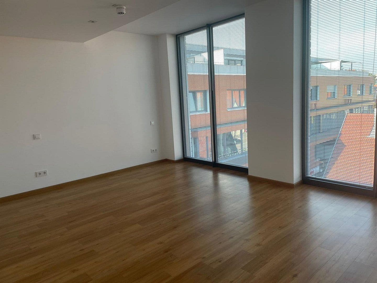 Pronájem bytu 5+1 194 m², Hauptstr. 29, Leinfelden-Echterdingen, Bádensko-Württembersko Pronájem bytu 5+1 194 m², Hauptstr. 29, Leinfelden-Echterdingen, Bádensko-Württembersko