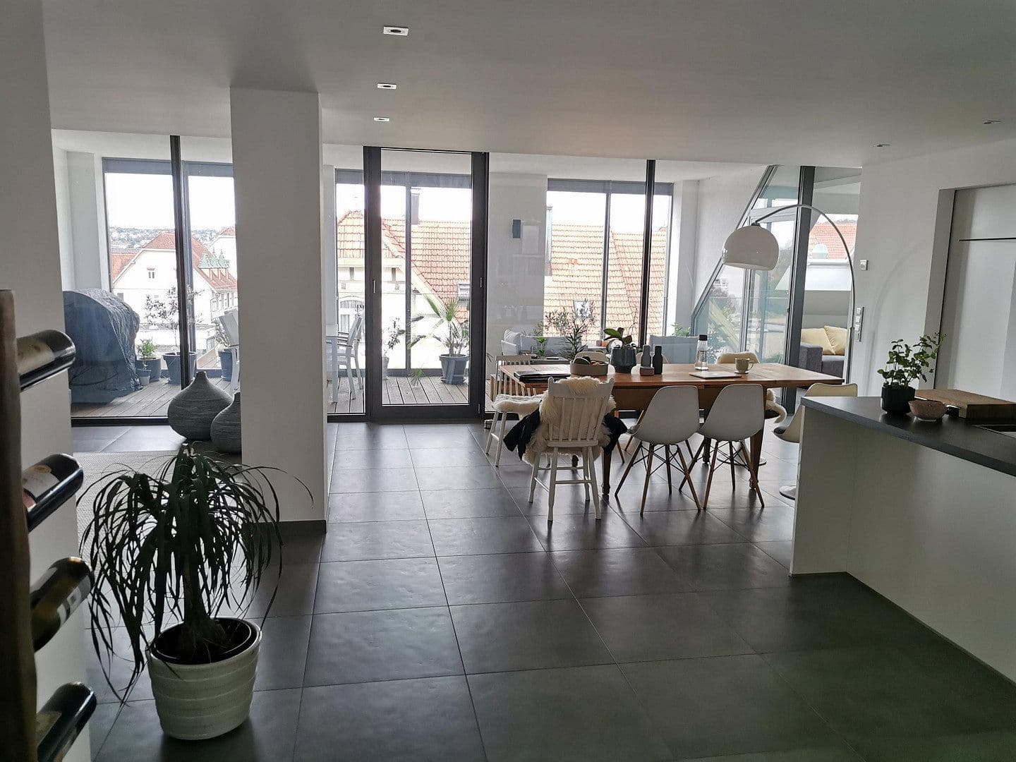 Pronájem bytu 5+1 194 m², Hauptstr. 29, Leinfelden-Echterdingen, Bádensko-Württembersko Pronájem bytu 5+1 194 m², Hauptstr. 29, Leinfelden-Echterdingen, Bádensko-Württembersko