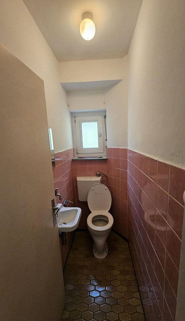 Prodej domu 152 m², pozemek 416 m², Meisenstraße 12, München, Bavorsko Prodej domu 152 m², pozemek 416 m², Meisenstraße 12, München, Bavorsko