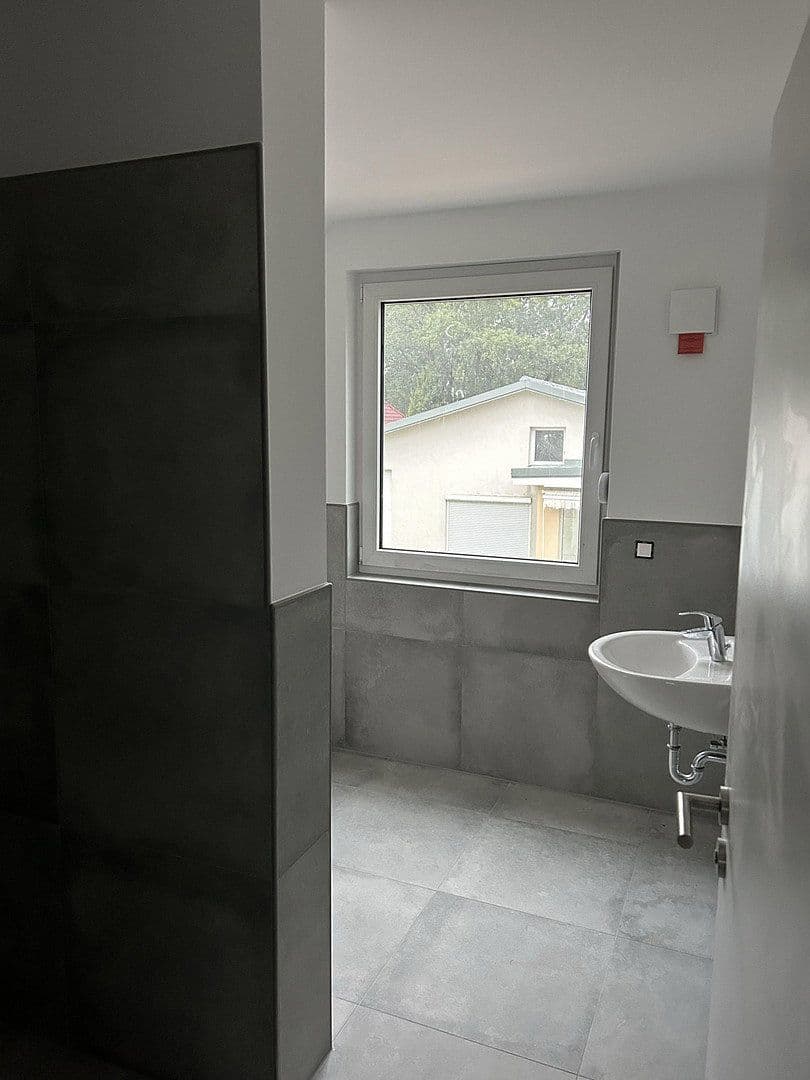 Pronájem domu 90 m², pozemek 597 m², Falkensee, Braniborsko Pronájem domu 90 m², pozemek 597 m², Falkensee, Braniborsko