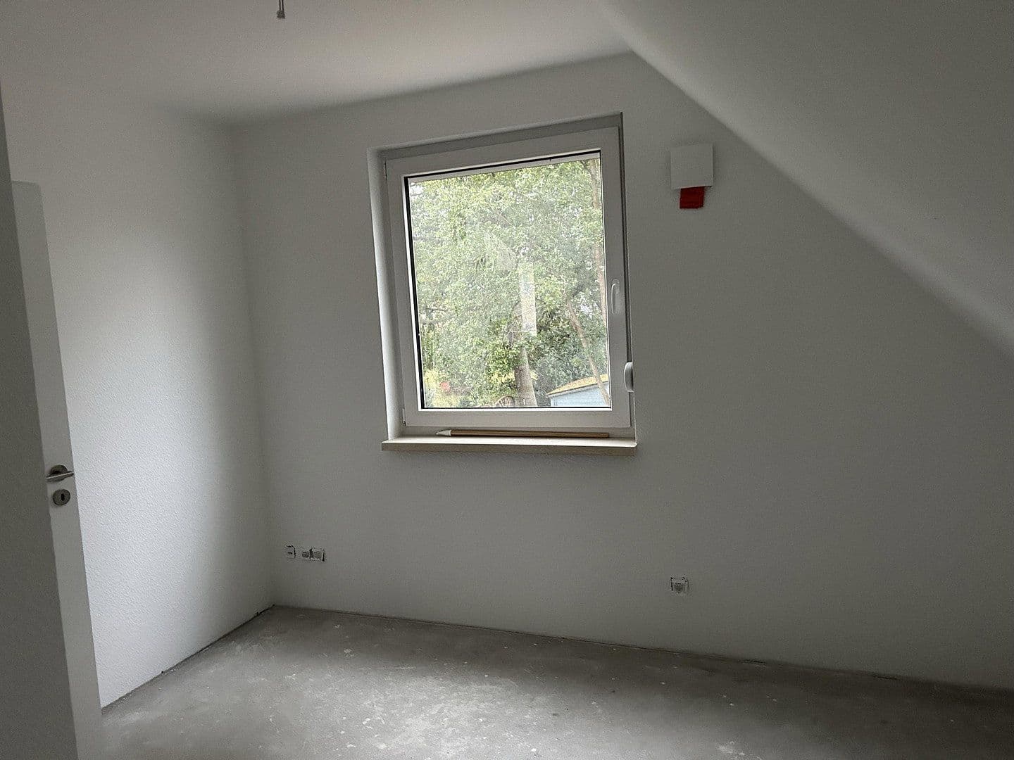 Pronájem domu 90 m², pozemek 597 m², Falkensee, Braniborsko Pronájem domu 90 m², pozemek 597 m², Falkensee, Braniborsko
