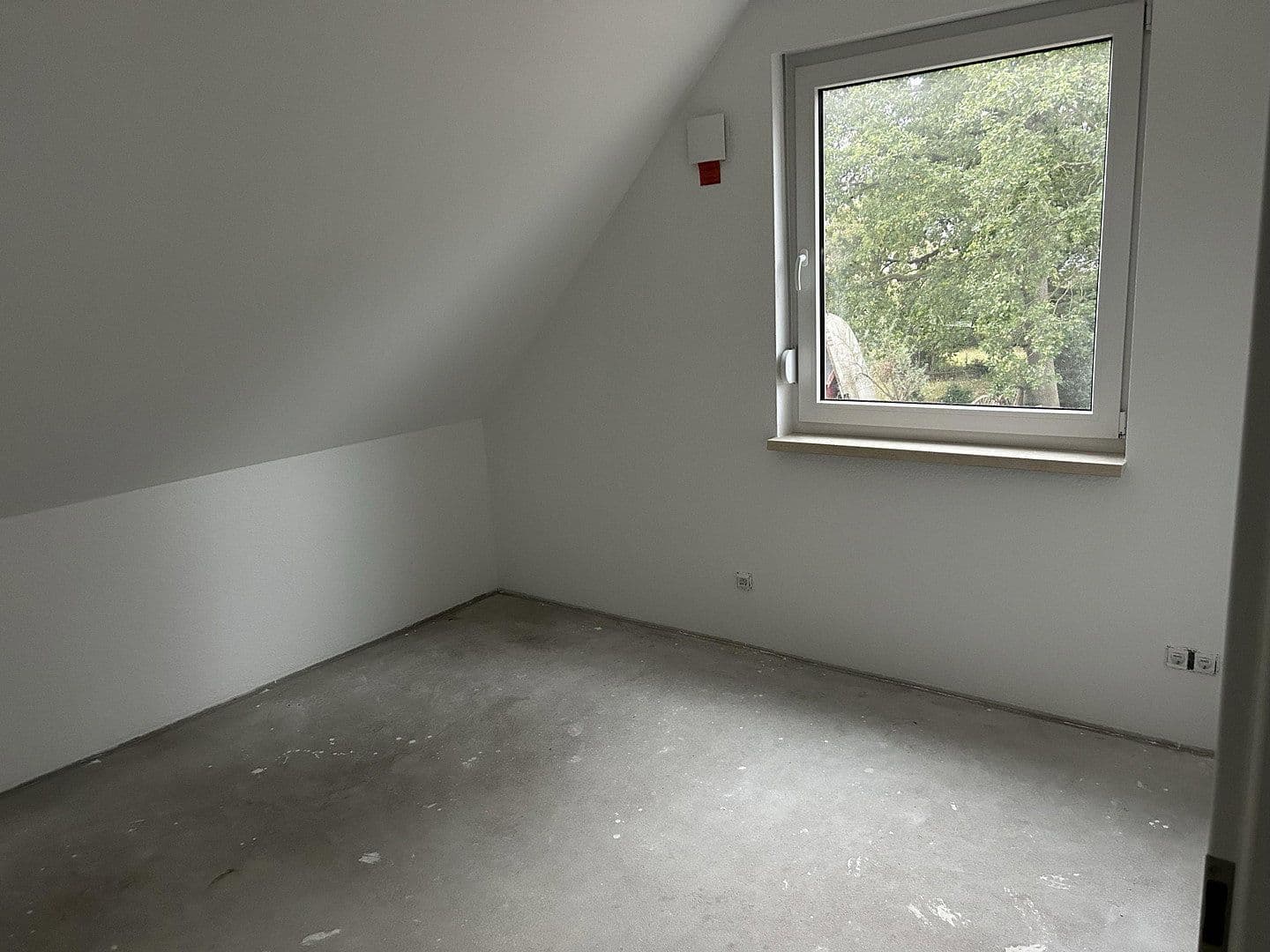 Pronájem domu 90 m², pozemek 597 m², Falkensee, Braniborsko Pronájem domu 90 m², pozemek 597 m², Falkensee, Braniborsko