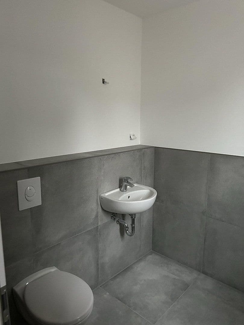 Pronájem domu 90 m², pozemek 597 m², Falkensee, Braniborsko Pronájem domu 90 m², pozemek 597 m², Falkensee, Braniborsko