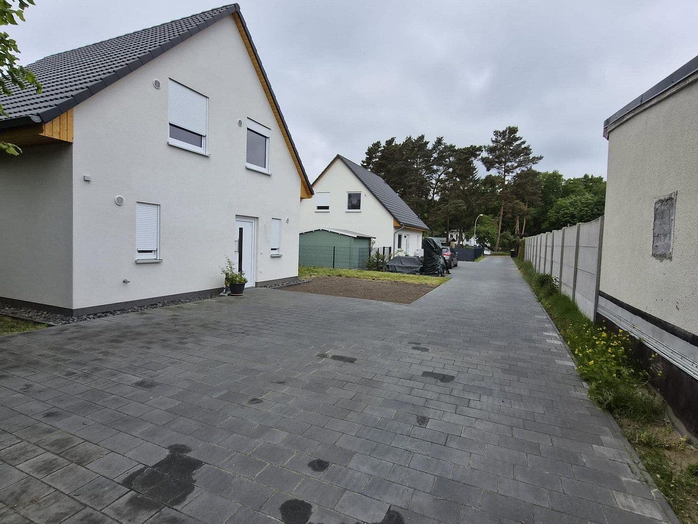 Pronájem domu 90 m², pozemek 597 m², Falkensee, Braniborsko Pronájem domu 90 m², pozemek 597 m², Falkensee, Braniborsko