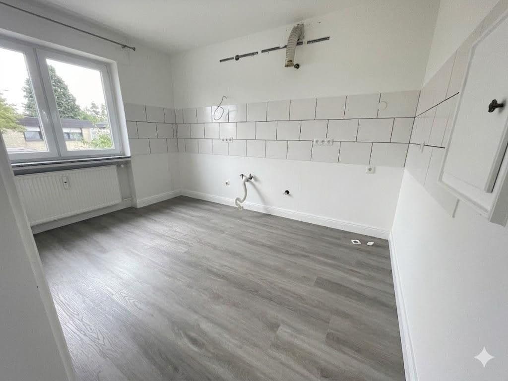 Pronájem domu 170 m², pozemek 780 m², Erftstadt, Severní Porýní-Vestfálsko Pronájem domu 170 m², pozemek 780 m², Erftstadt, Severní Porýní-Vestfálsko
