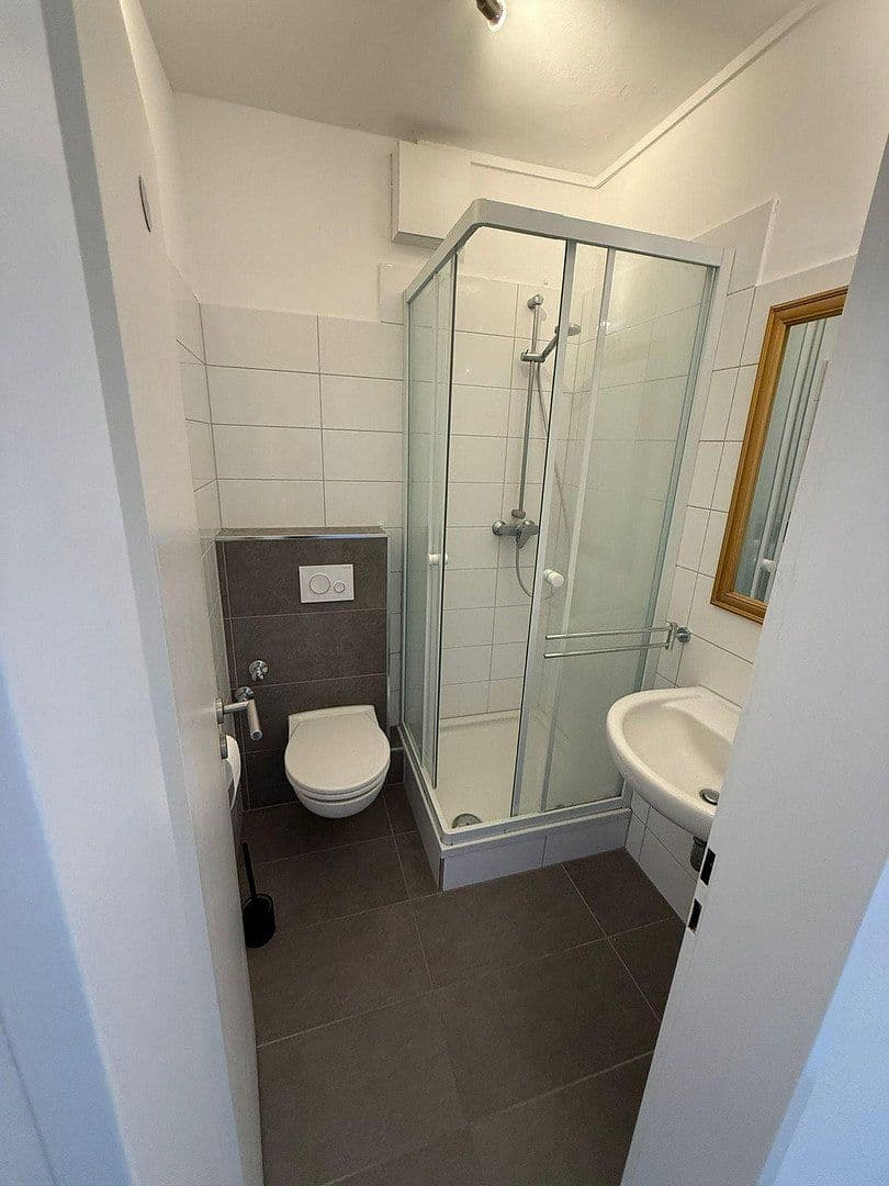 Pronájem bytu 1+1 20 m², Grünbergerstraße 124, Gießen, Hessen Pronájem bytu 1+1 20 m², Grünbergerstraße 124, Gießen, Hessen
