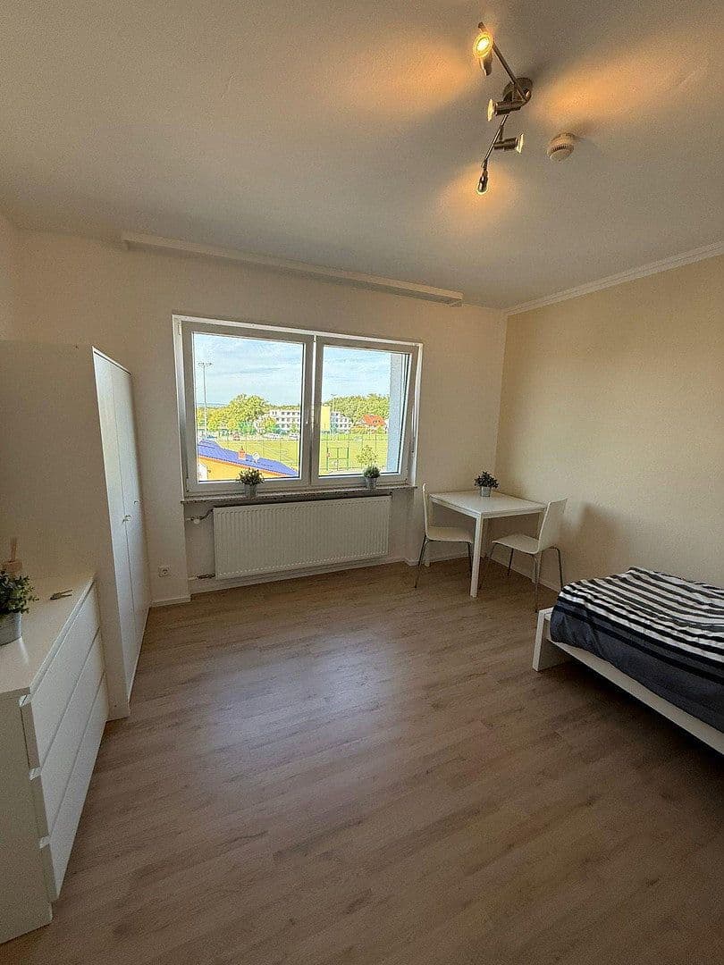 Pronájem bytu 1+1 20 m², Grünbergerstraße 124, Gießen, Hessen Pronájem bytu 1+1 20 m², Grünbergerstraße 124, Gießen, Hessen