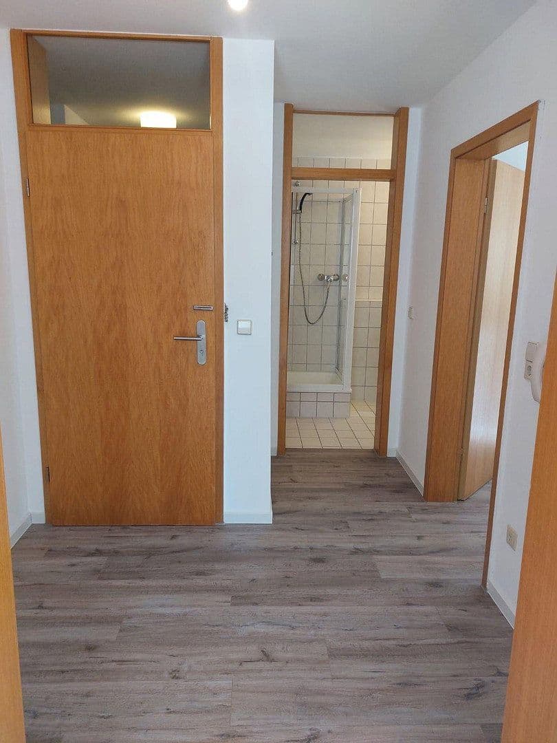 Pronájem bytu 1+1 40 m², Schwäbisch Gmünd, Bádensko-Württembersko Pronájem bytu 1+1 40 m², Schwäbisch Gmünd, Bádensko-Württembersko
