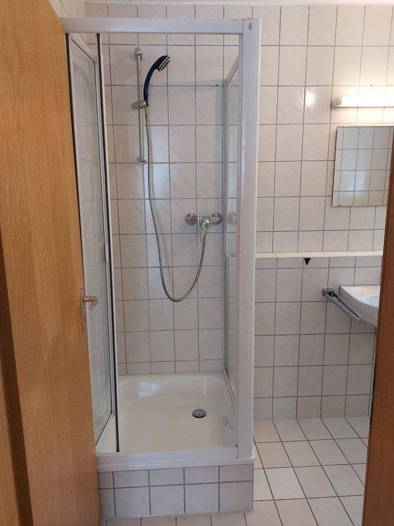 Pronájem bytu 1+1 40 m², Schwäbisch Gmünd, Bádensko-Württembersko Pronájem bytu 1+1 40 m², Schwäbisch Gmünd, Bádensko-Württembersko
