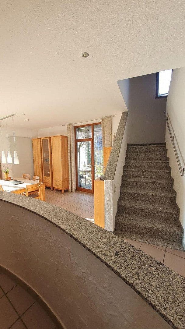 Prodej domu 273 m², pozemek 634 m², Geroldshausen, Bavorsko Prodej domu 273 m², pozemek 634 m², Geroldshausen, Bavorsko
