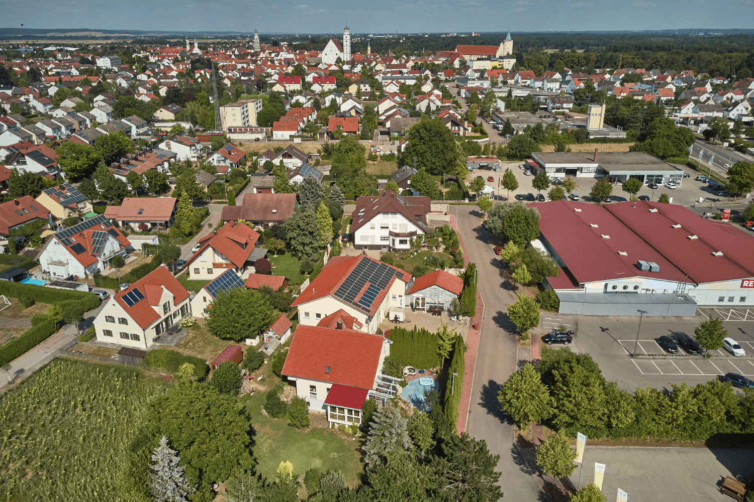 Prodej domu 225 m², pozemek 1.214 m², Lauingen (Donau), Bavorsko Prodej domu 225 m², pozemek 1.214 m², Lauingen (Donau), Bavorsko