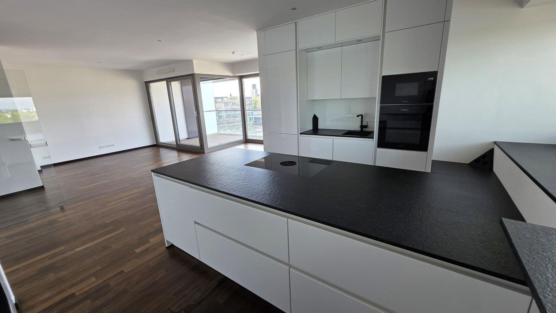 Pronájem bytu 3+1 110 m², Im Zollhafen 12, Köln, Severní Porýní-Vestfálsko Pronájem bytu 3+1 110 m², Im Zollhafen 12, Köln, Severní Porýní-Vestfálsko