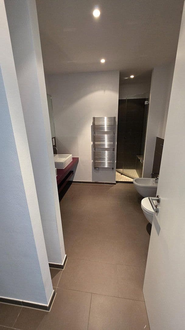 Pronájem bytu 3+1 110 m², Im Zollhafen 12, Köln, Severní Porýní-Vestfálsko Pronájem bytu 3+1 110 m², Im Zollhafen 12, Köln, Severní Porýní-Vestfálsko