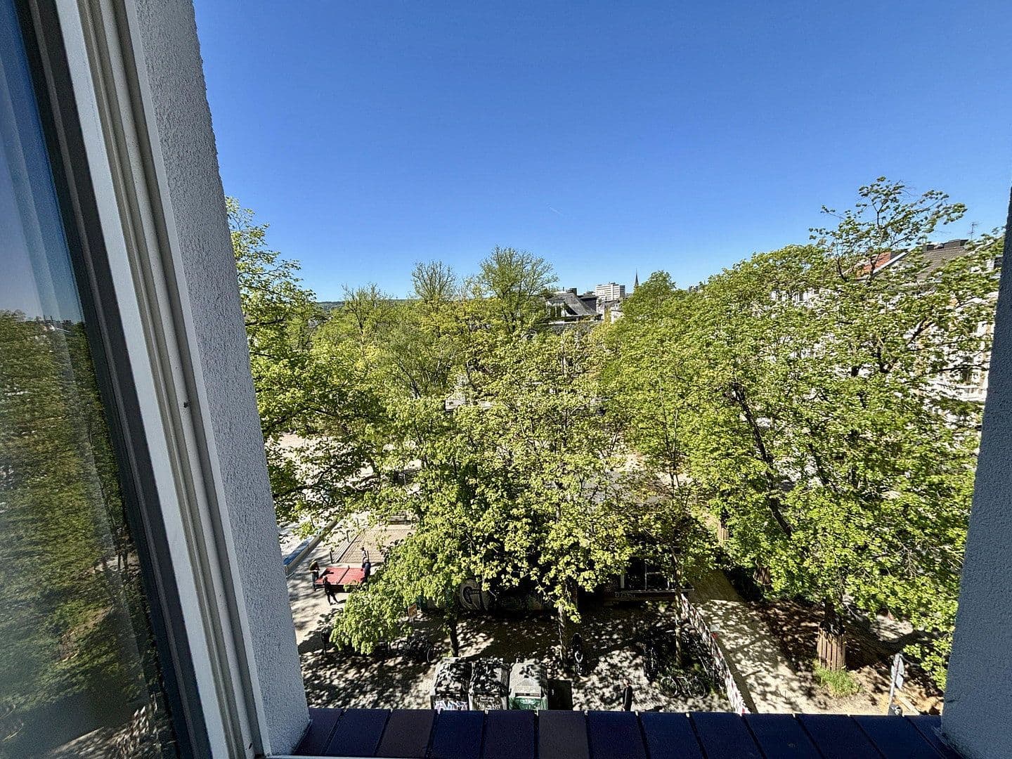 Pronájem bytu 4+kk 140 m², Bismarckstr. 94, Cáchy, Severní Porýní-Vestfálsko Pronájem bytu 4+kk 140 m², Bismarckstr. 94, Cáchy, Severní Porýní-Vestfálsko