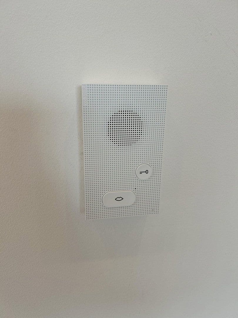 Pronájem bytu 1+1 40 m², Kilihofstr. 2, München, Bavorsko Pronájem bytu 1+1 40 m², Kilihofstr. 2, München, Bavorsko