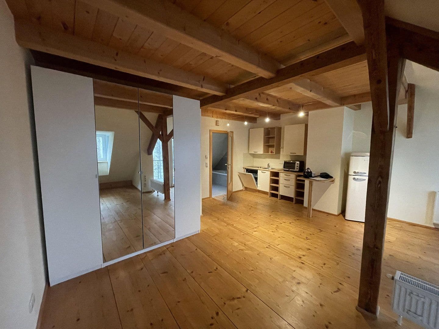 Pronájem bytu 1+1 35 m², Frauenberg 9, Krems/Stein, Dolní Rakousko Pronájem bytu 1+1 35 m², Frauenberg 9, Krems/Stein, Dolní Rakousko