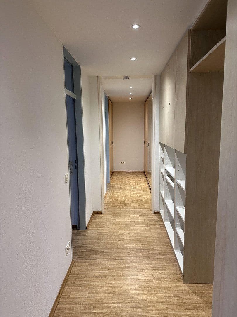 Pronájem bytu 5+1 126 m², München, Bavorsko Pronájem bytu 5+1 126 m², München, Bavorsko