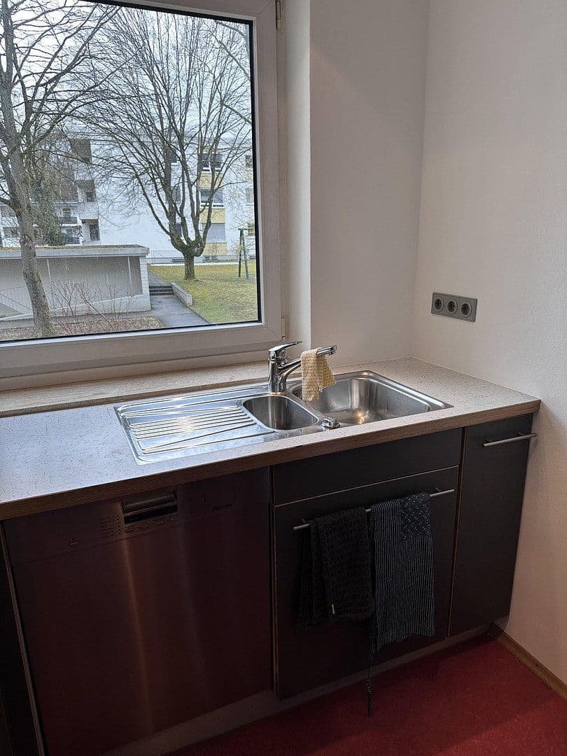 Pronájem bytu 5+1 126 m², München, Bavorsko Pronájem bytu 5+1 126 m², München, Bavorsko