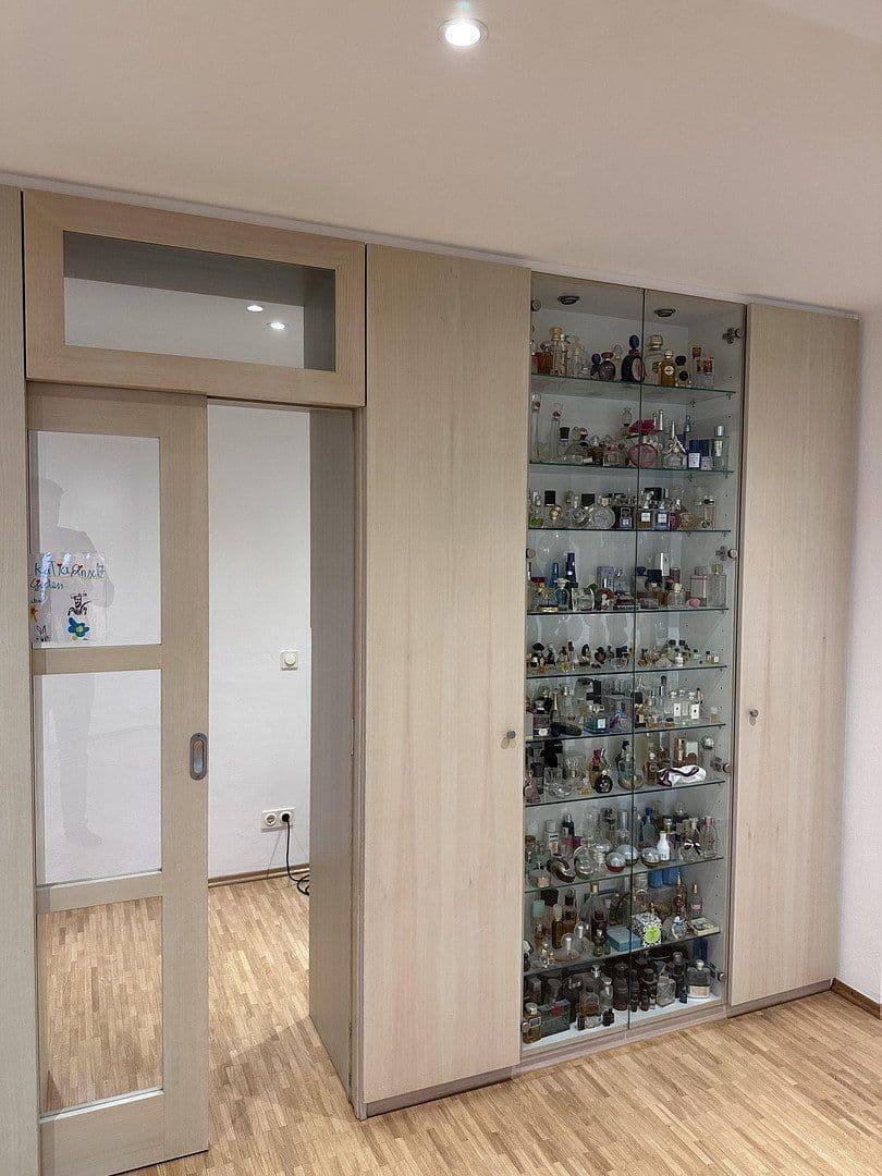 Pronájem bytu 5+1 126 m², München, Bavorsko Pronájem bytu 5+1 126 m², München, Bavorsko