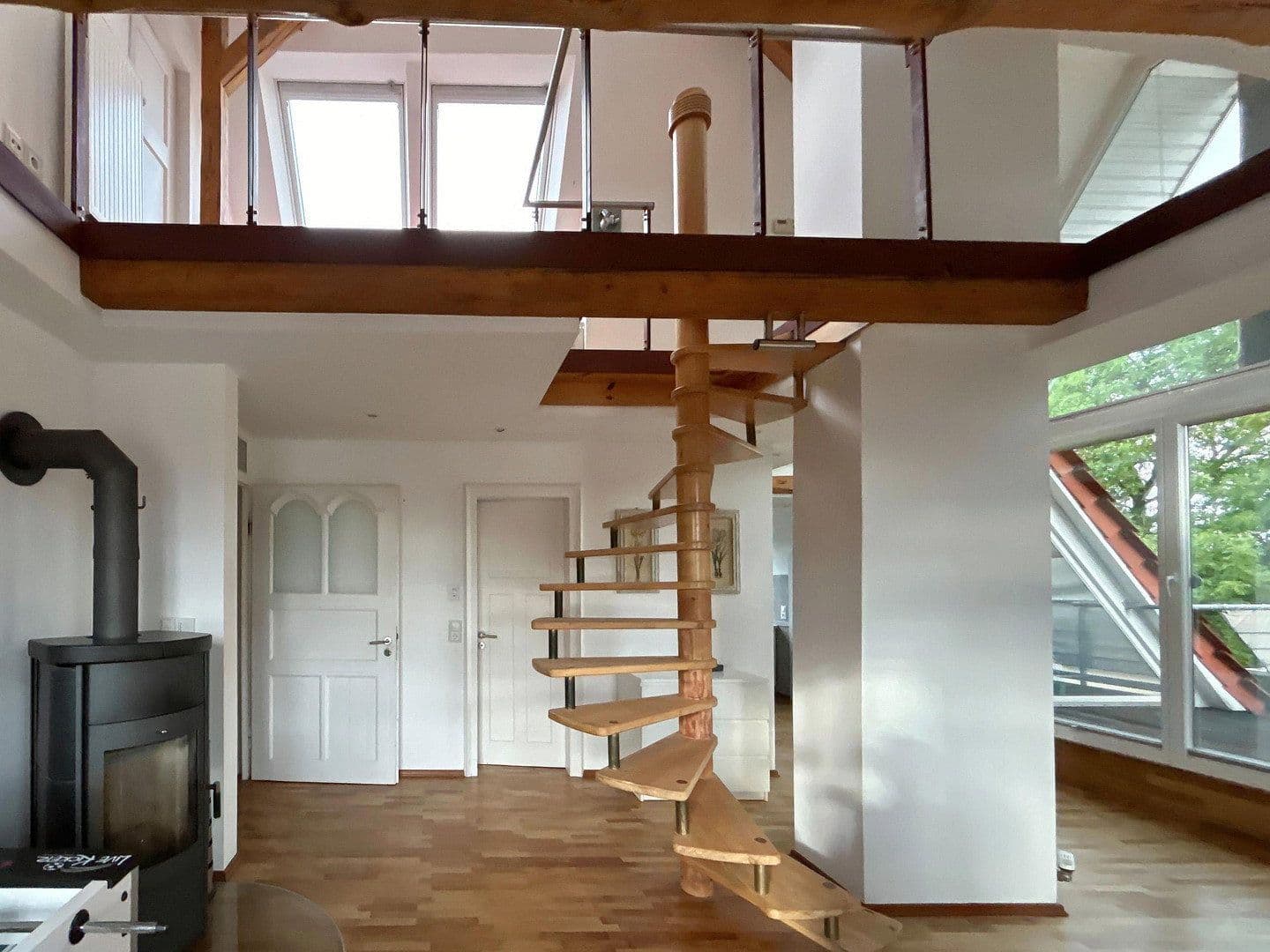 Pronájem bytu 3+1 80 m², Celle, Dolní Sasko Pronájem bytu 3+1 80 m², Celle, Dolní Sasko