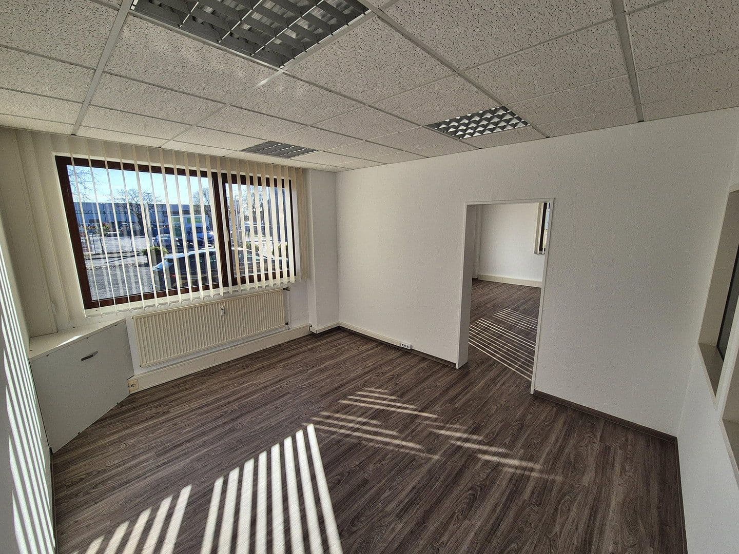 Pronájem kanceláře 124 m², Rudolf-Diesel-Str. 11, Kaltenkirchen, Šlesvicko-Holštýnsko Pronájem kanceláře 124 m², Rudolf-Diesel-Str. 11, Kaltenkirchen, Šlesvicko-Holštýnsko