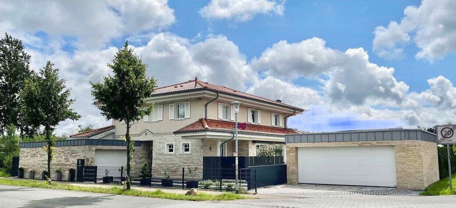 Prodej domu 260 m², pozemek 711 m², Reinbek, Šlesvicko-Holštýnsko Prodej domu 260 m², pozemek 711 m², Reinbek, Šlesvicko-Holštýnsko