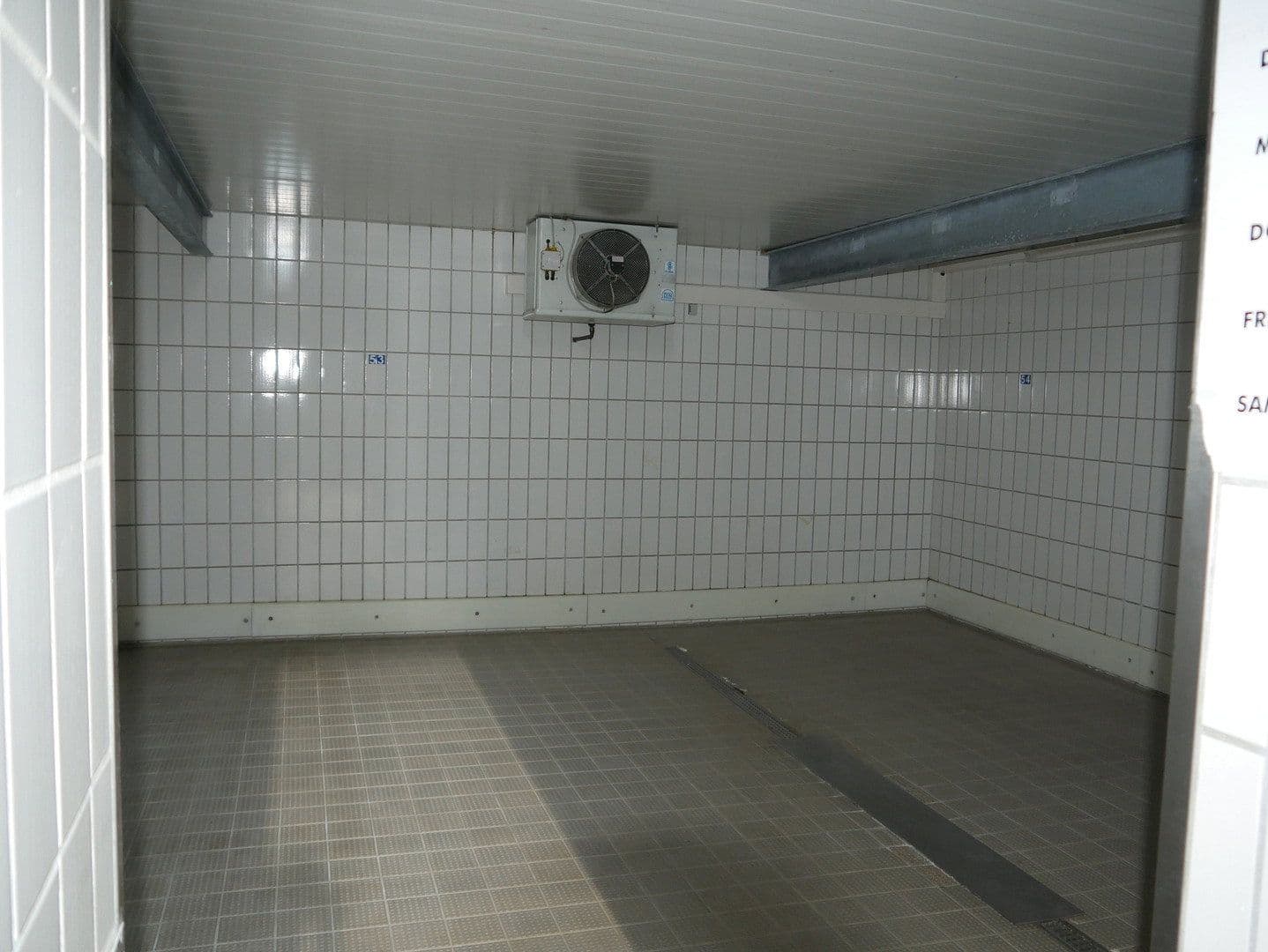 Pronájem nebytového prostoru 10.000 m², Salzunger Straße 115b, Leimbach, Durynsko Pronájem nebytového prostoru 10.000 m², Salzunger Straße 115b, Leimbach, Durynsko