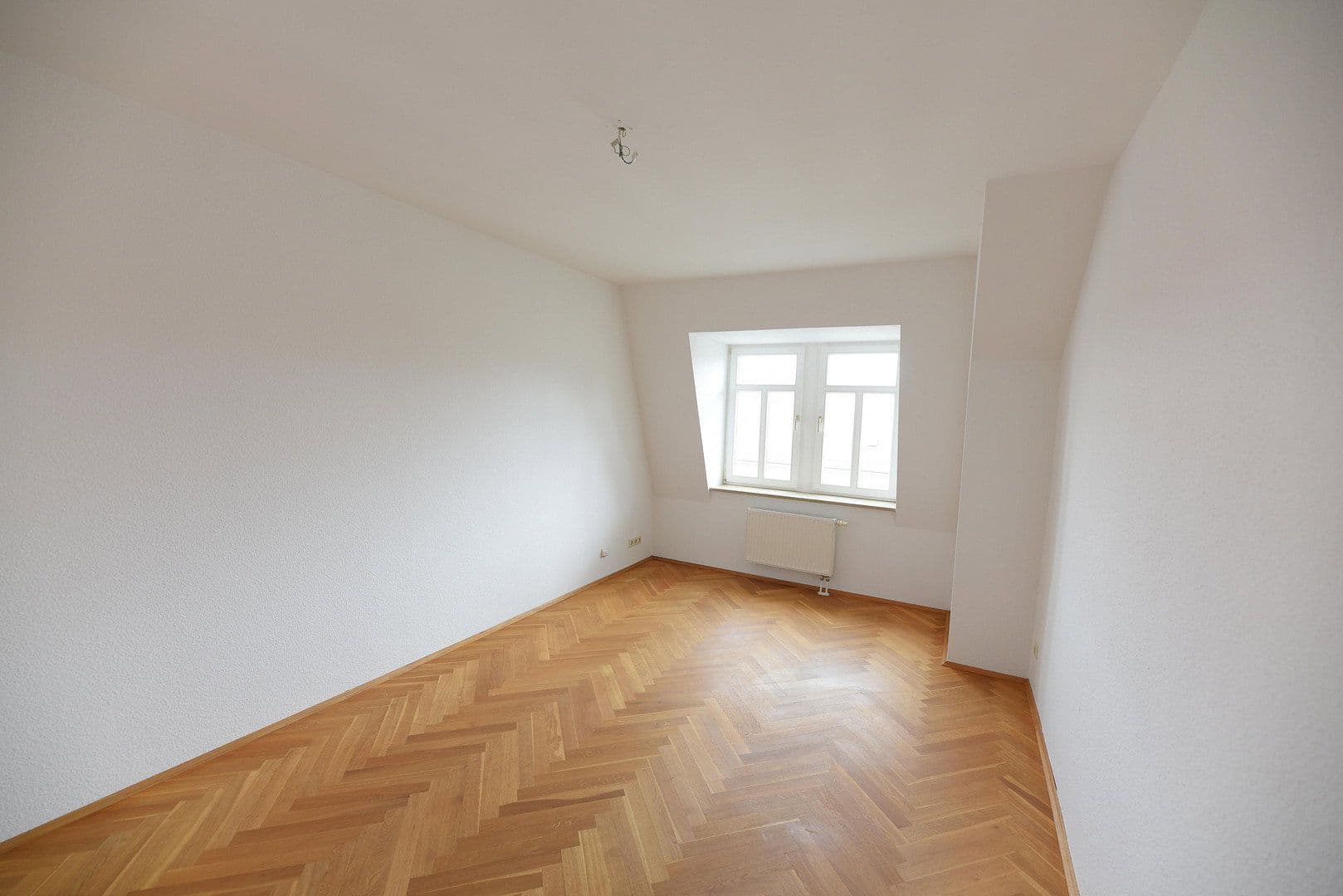 Pronájem bytu 2+1 68 m², Wilhelm-Buck-Str. 19, Dresden, Sasko Pronájem bytu 2+1 68 m², Wilhelm-Buck-Str. 19, Dresden, Sasko