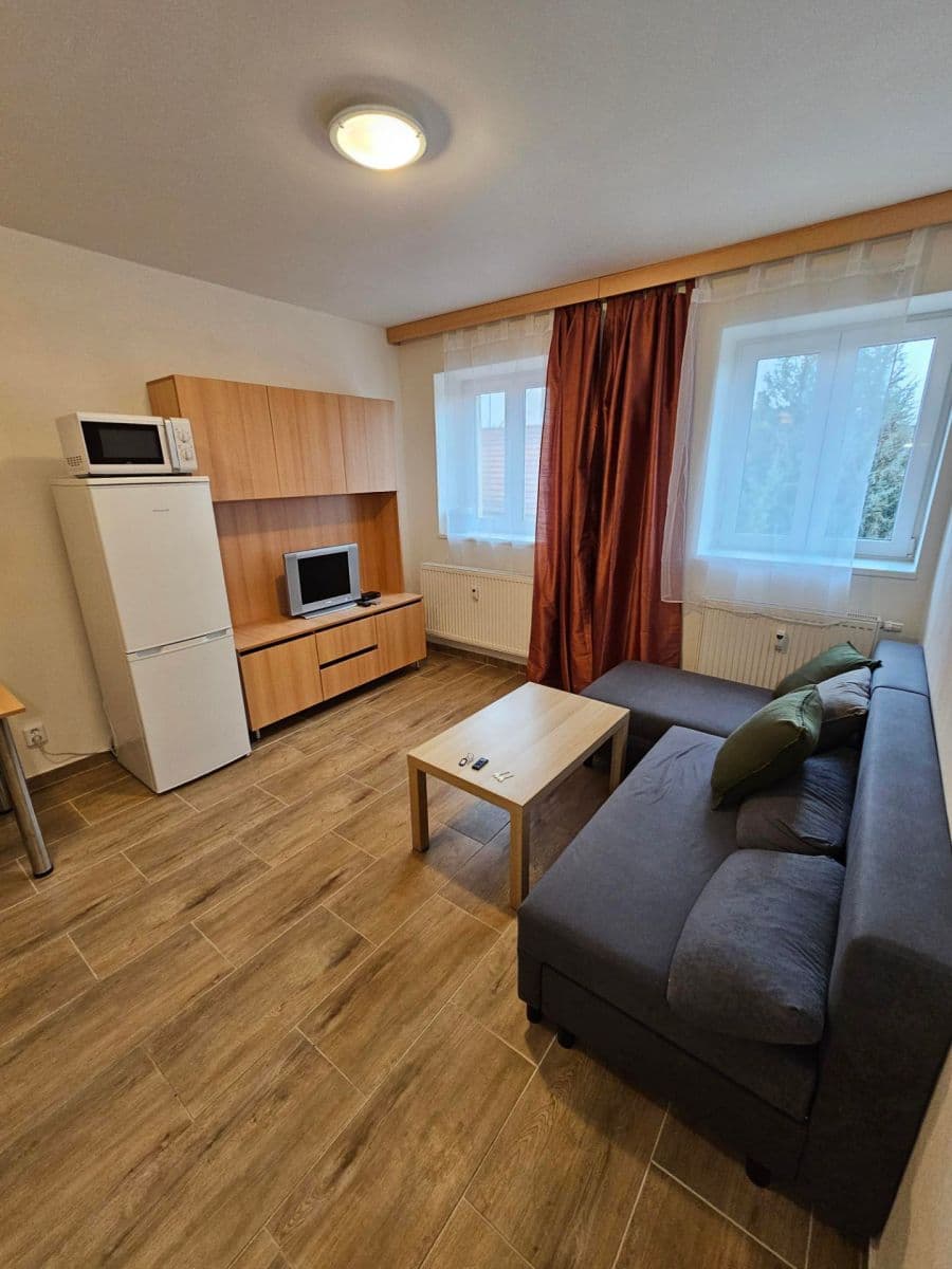 Pronájem bytu 2+kk 32 m², Charbulova, Brno, Jihomoravský kraj Pronájem bytu 2+kk 32 m², Charbulova, Brno, Jihomoravský kraj