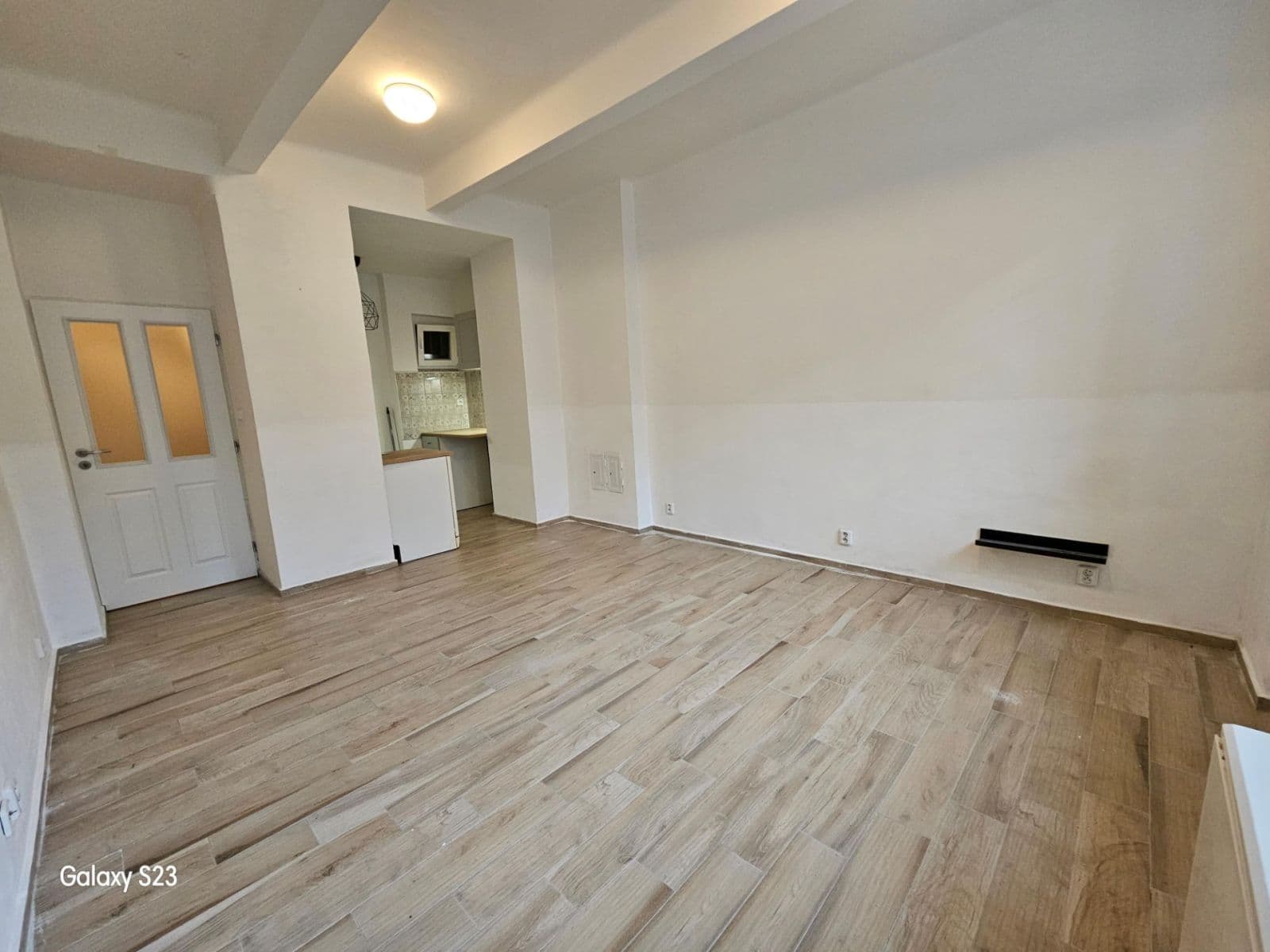Pronájem nebytového prostoru 35 m², V Olšinách, Praha, Praha Pronájem nebytového prostoru 35 m², V Olšinách, Praha, Praha