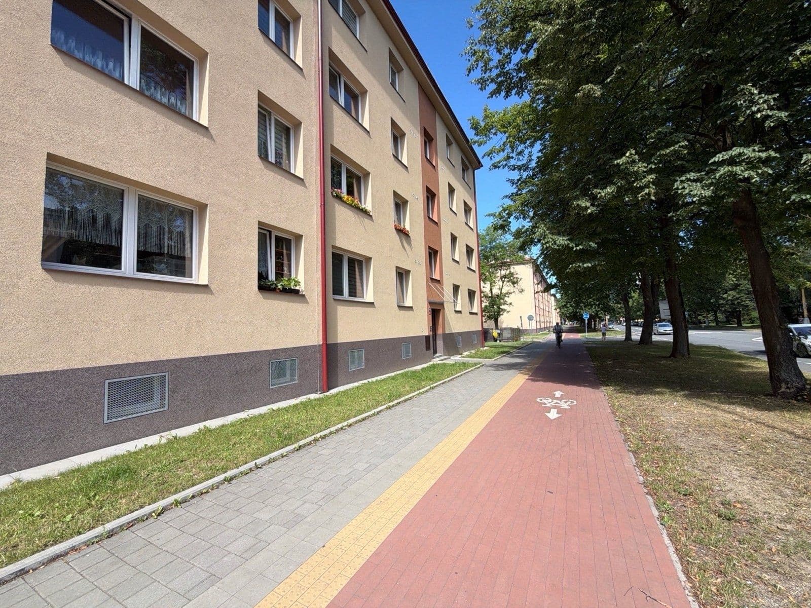 Pronájem bytu 2+kk 49 m², Národní třída, Havířov, Moravskoslezský kraj Pronájem bytu 2+kk 49 m², Národní třída, Havířov, Moravskoslezský kraj