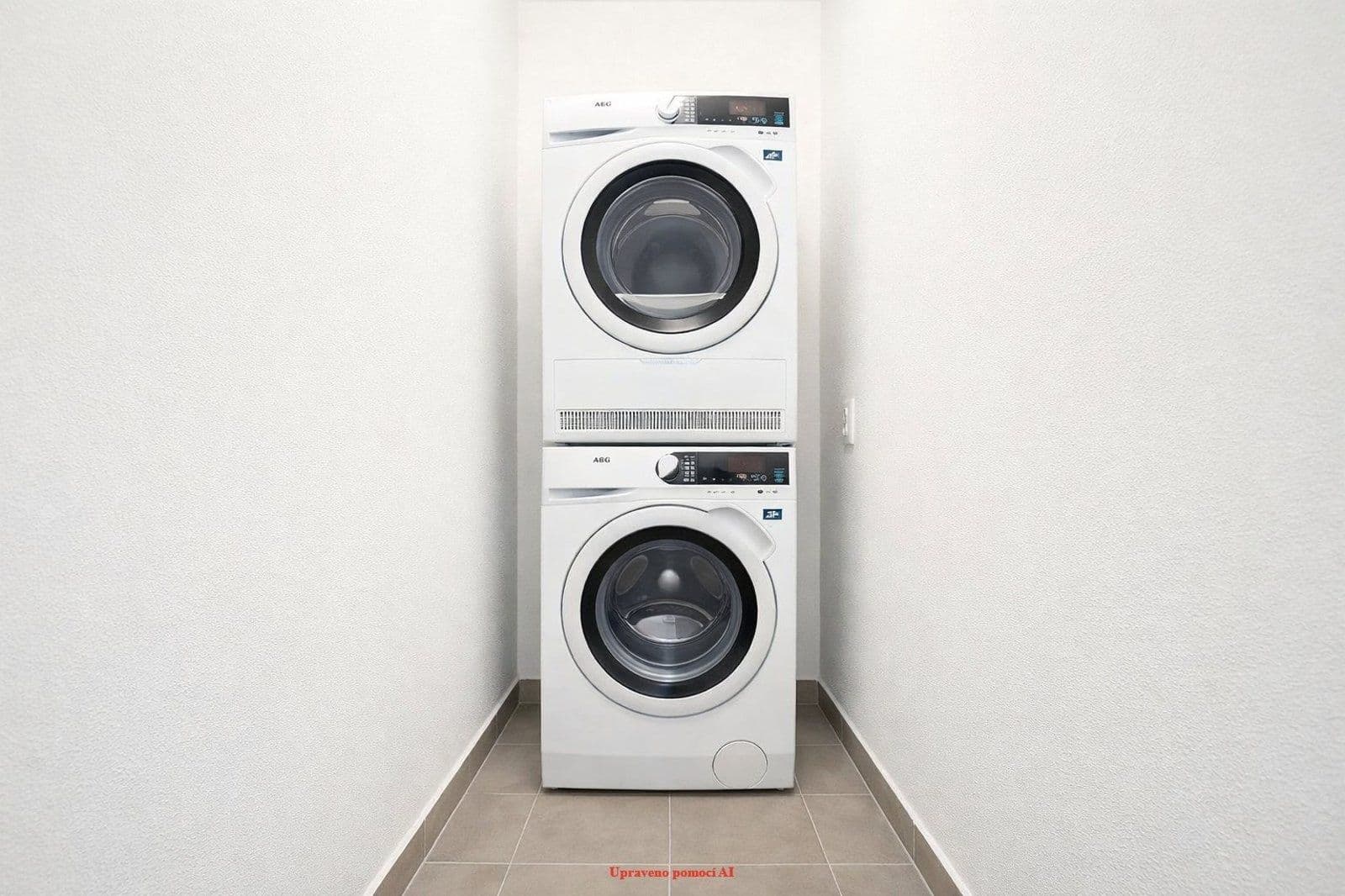 Pronájem bytu 2+kk 49 m², Národní třída, Havířov, Moravskoslezský kraj Pronájem bytu 2+kk 49 m², Národní třída, Havířov, Moravskoslezský kraj
