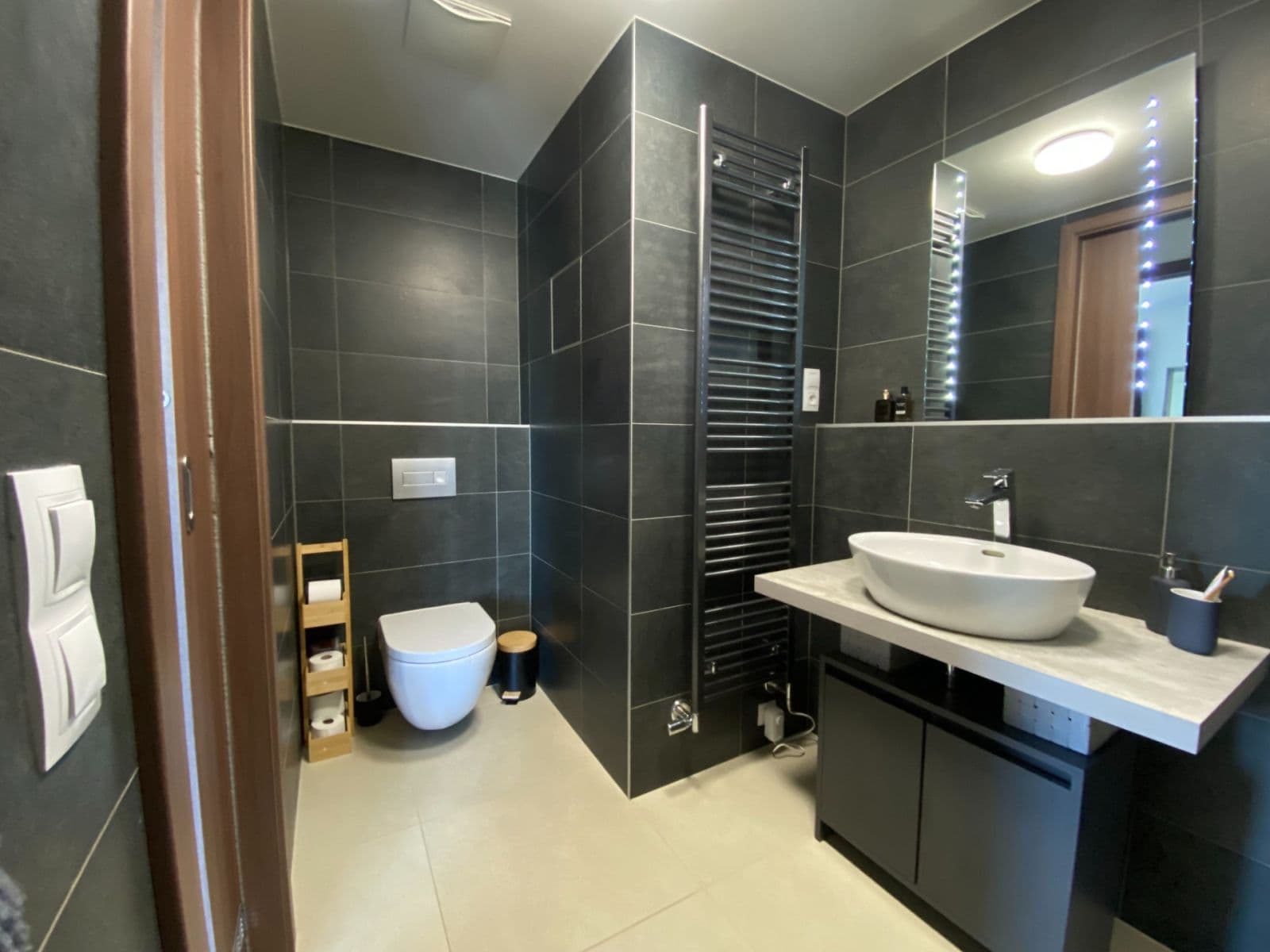 Pronájem bytu 2+kk 61 m², Nekvasilova, Praha, Praha Pronájem bytu 2+kk 61 m², Nekvasilova, Praha, Praha