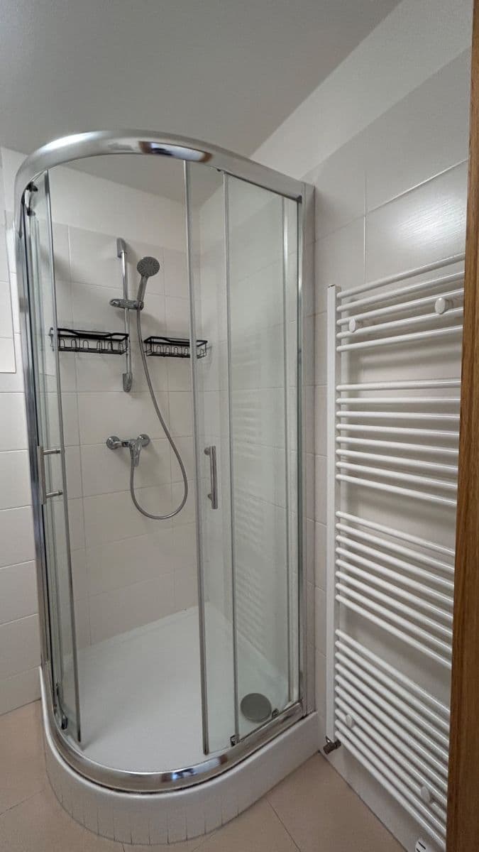 Pronájem bytu 2+kk 62 m², K Beranovu, Praha, Praha Pronájem bytu 2+kk 62 m², K Beranovu, Praha, Praha