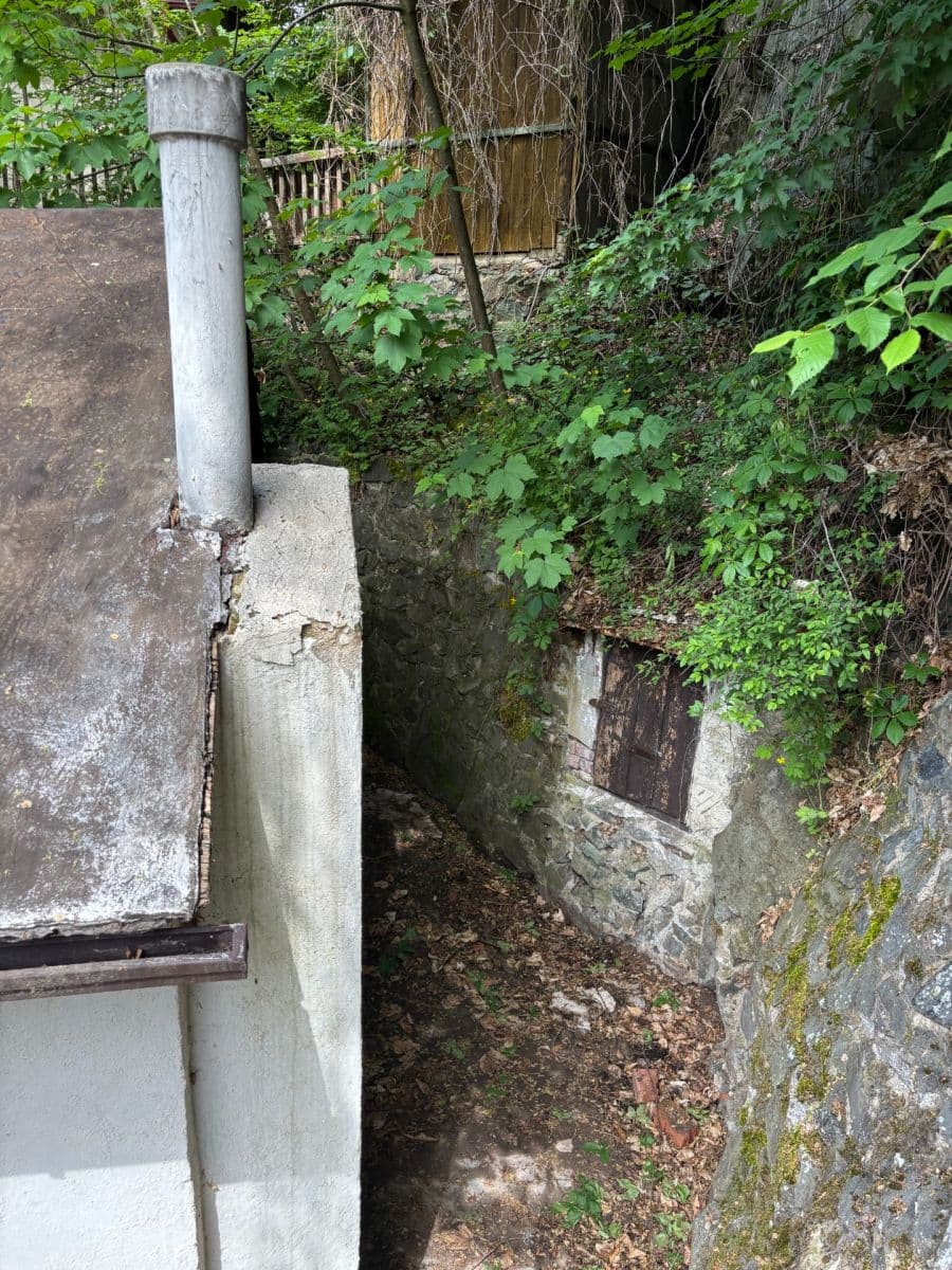 Prodej chaty, chalupy 29 m², pozemek 60 m², Jílové u Prahy, Středočeský kraj Prodej chaty, chalupy 29 m², pozemek 60 m², Jílové u Prahy, Středočeský kraj