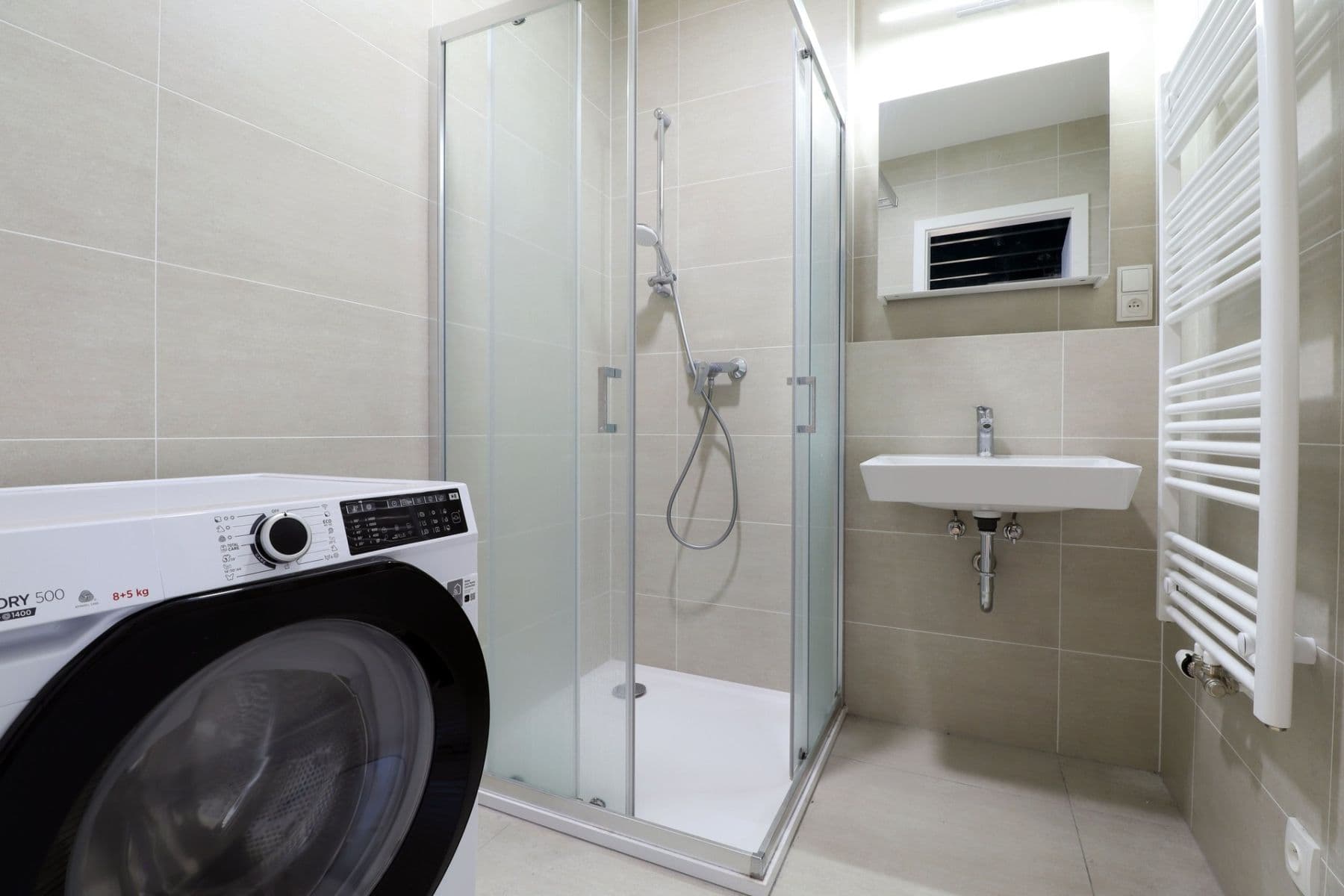 Pronájem bytu 1+kk 45 m², V háji, Praha, Praha Pronájem bytu 1+kk 45 m², V háji, Praha, Praha