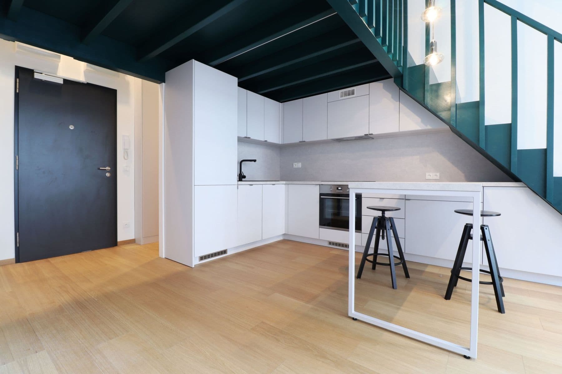 Pronájem bytu 1+kk 45 m², V háji, Praha, Praha Pronájem bytu 1+kk 45 m², V háji, Praha, Praha