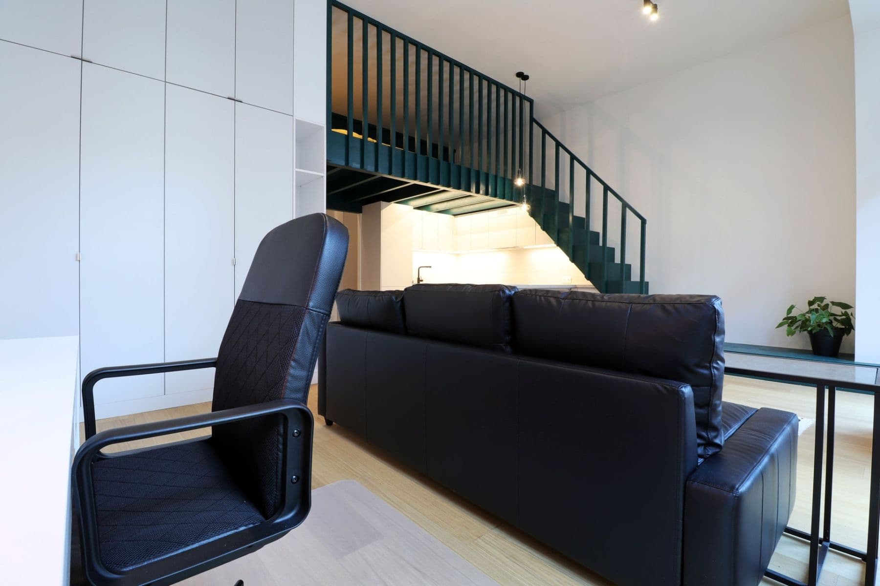 Pronájem bytu 1+kk 45 m², V háji, Praha, Praha Pronájem bytu 1+kk 45 m², V háji, Praha, Praha