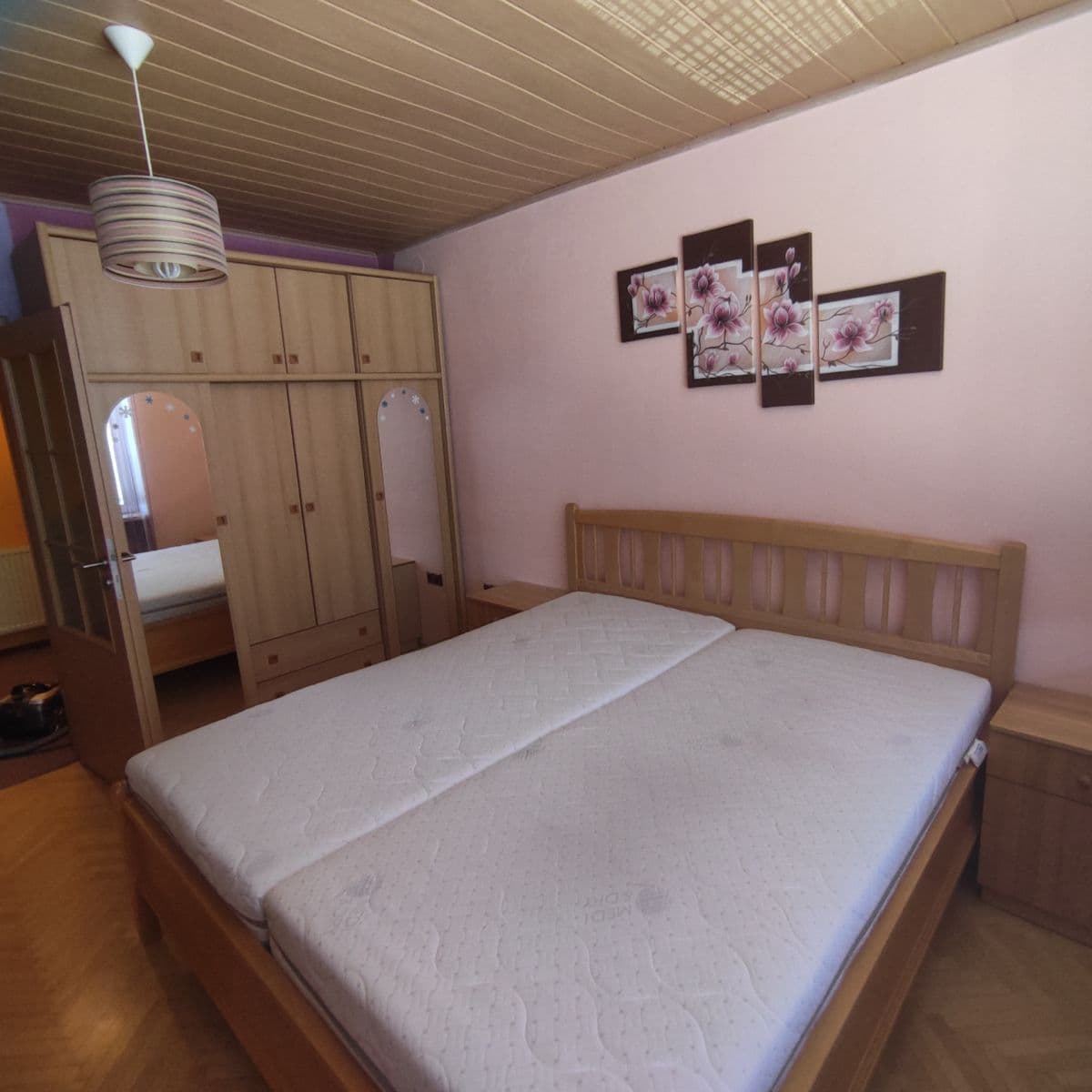 Prodej bytu 3+1 99 m², Krahulčí, Kraj Vysočina Prodej bytu 3+1 99 m², Krahulčí, Kraj Vysočina