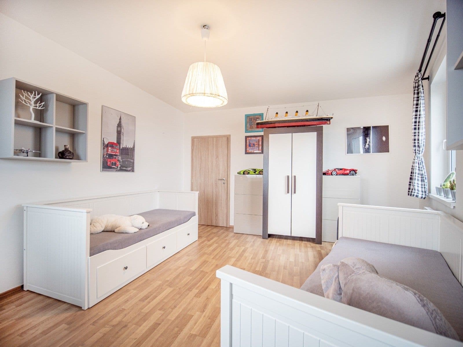 Prodej bytu 3+kk 94 m², Škrábkových, Praha, Praha Prodej bytu 3+kk 94 m², Škrábkových, Praha, Praha